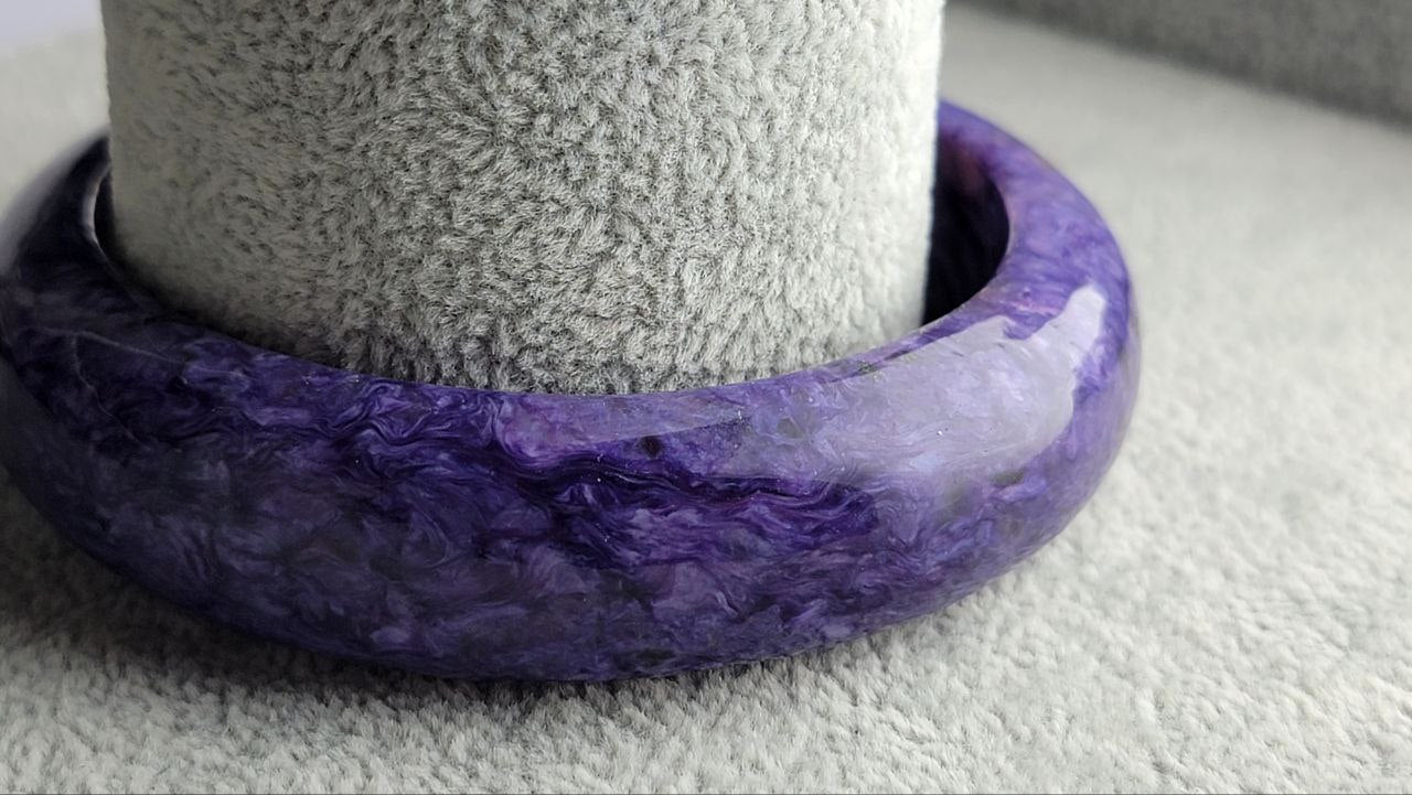 Chaorite bangle bracelets